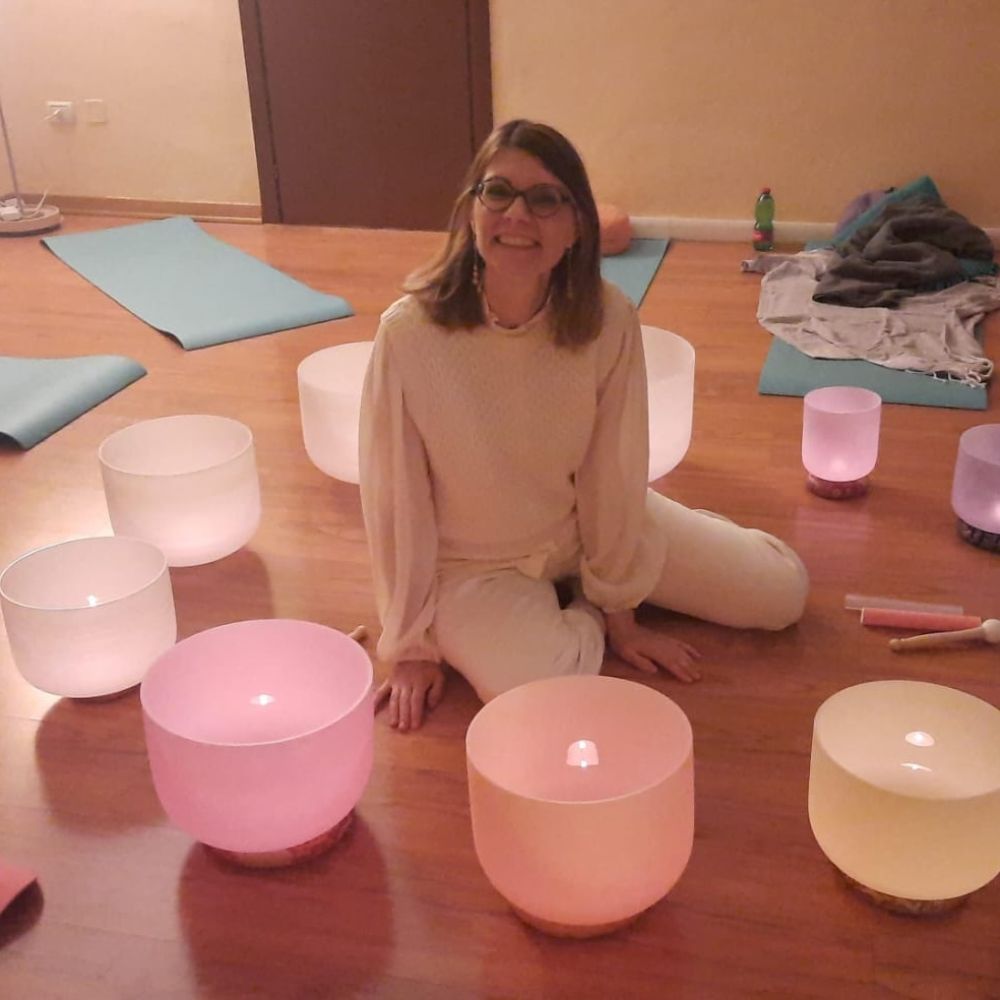 Bagno sonoro campane tibetane di cristallo Franca Soavi